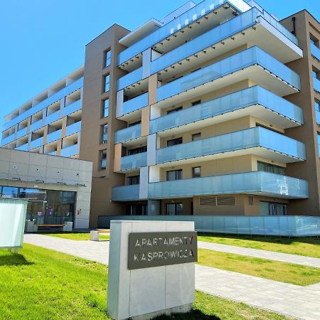 Apartamenty Promenada Kasprowicza 20 Kolobrzeg Luaran gambar