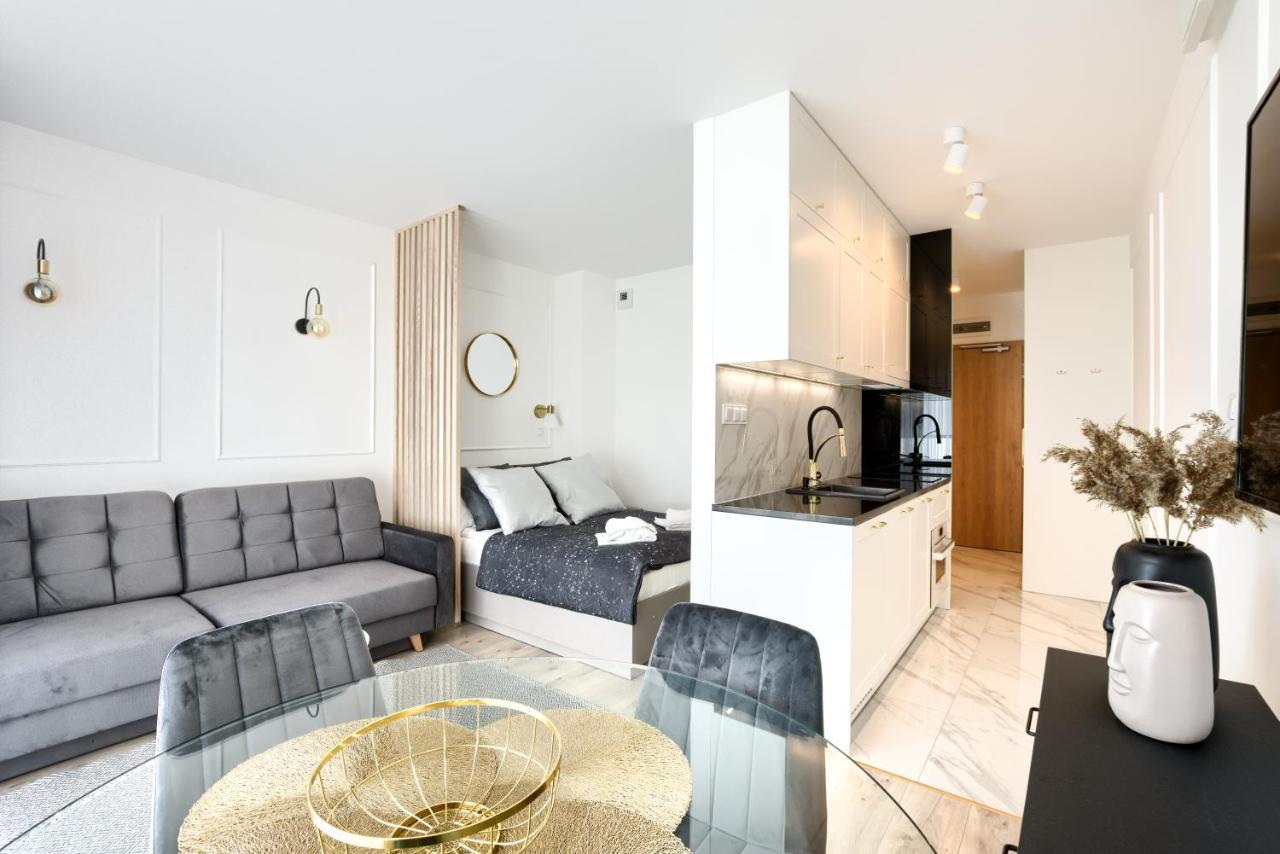 Apartamenty Promenada Kasprowicza 20 Kolobrzeg Luaran gambar