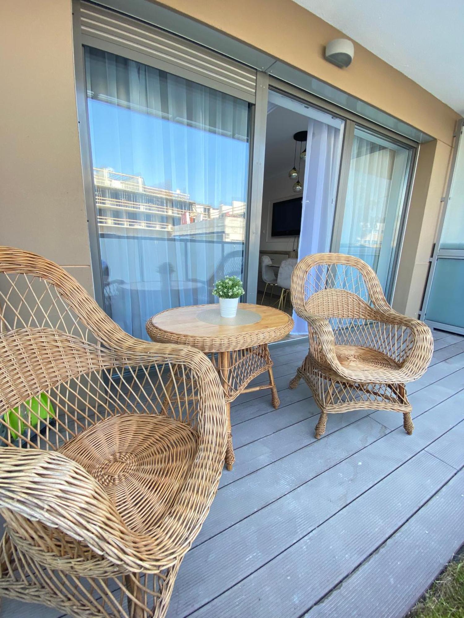 Apartamenty Promenada Kasprowicza 20 Kolobrzeg Luaran gambar